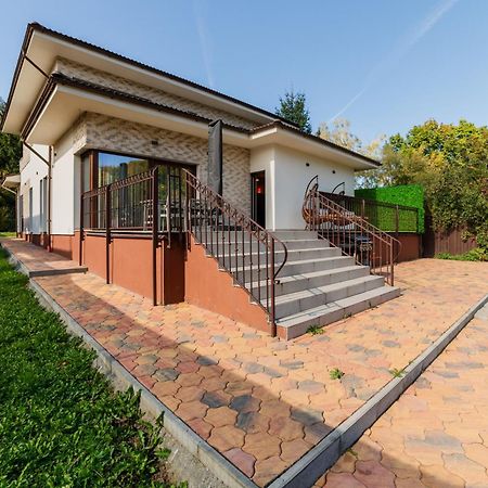 Villa Casablanca Braşov Buitenkant foto